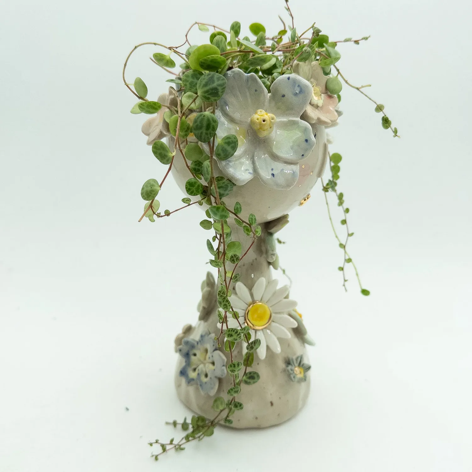 A for Anette Keramik Blomsterdame Bella figur lille håndlavet
