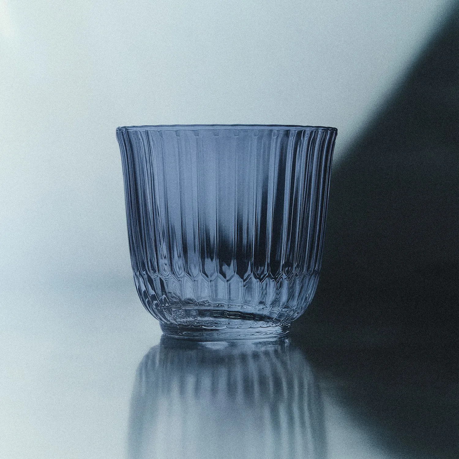 Kgl. Porcelæn Waves vandglas blå 20 cl 2 stk.