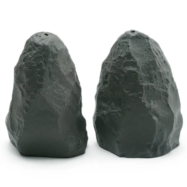 1882-Ltd Crockery Black Salt & Pepper sæt sort stentøj