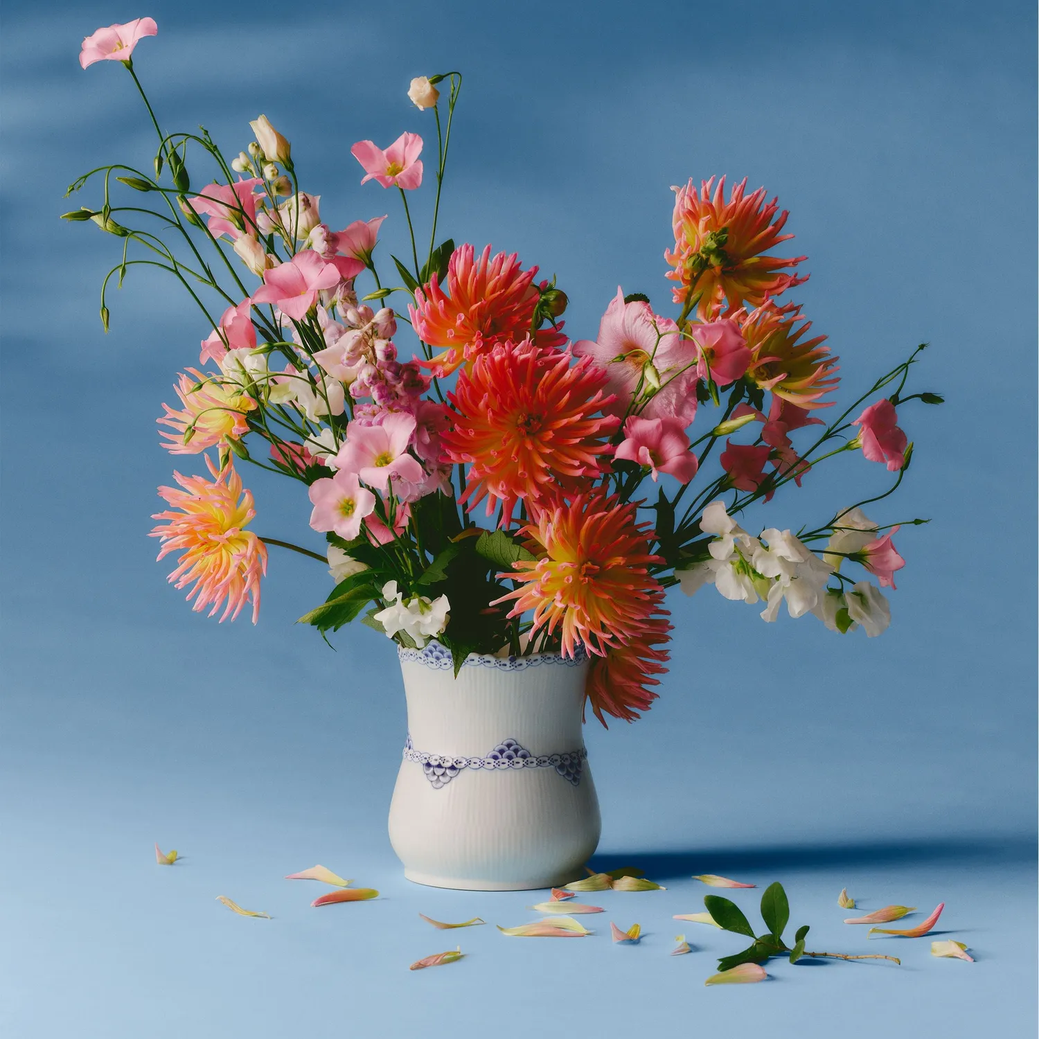 Kgl. Porcelæn Prinsesse vase 17 cm hvid blonde