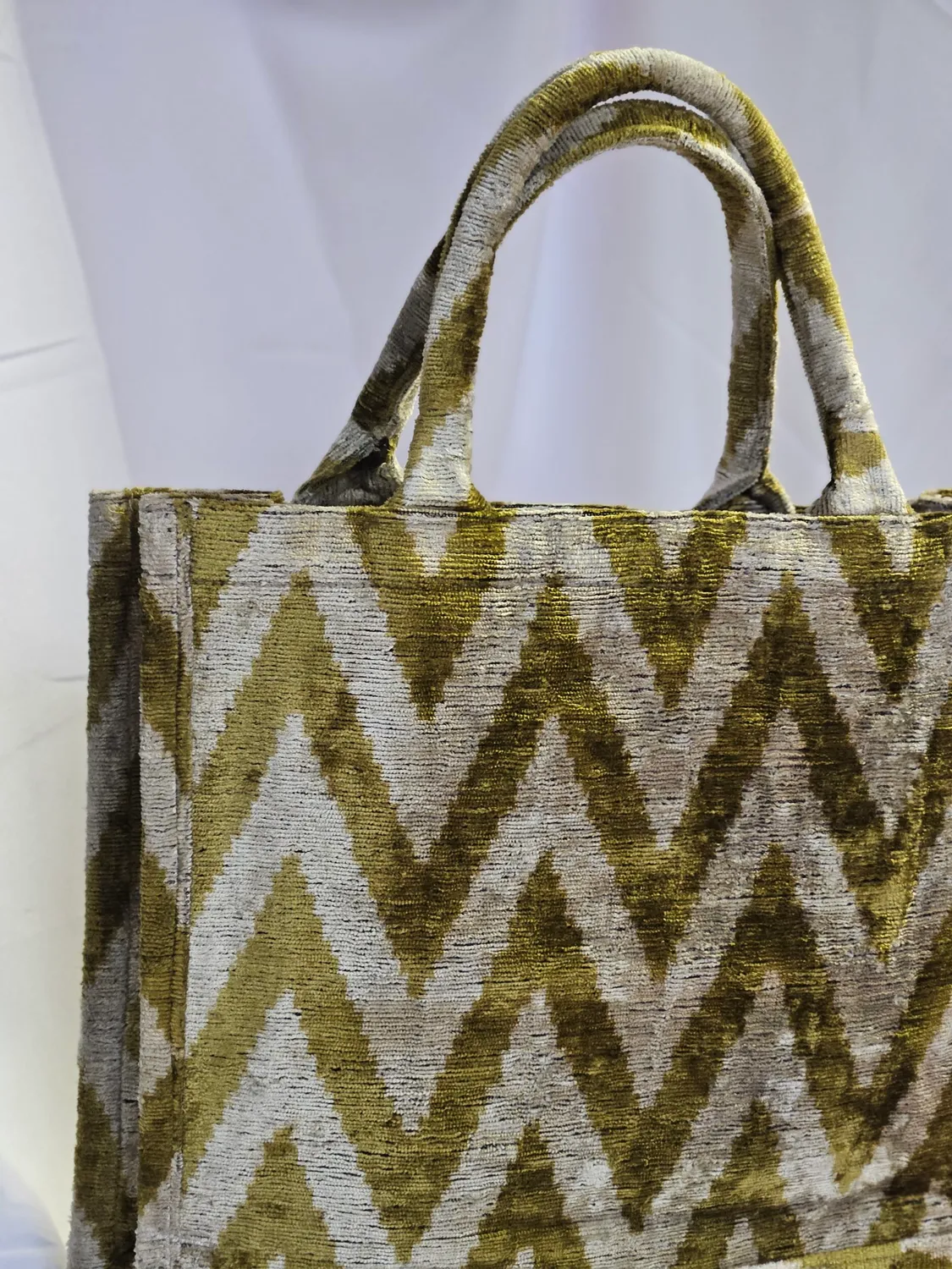 Les Ottomans Tote stor silkevelour ikat nr. 10