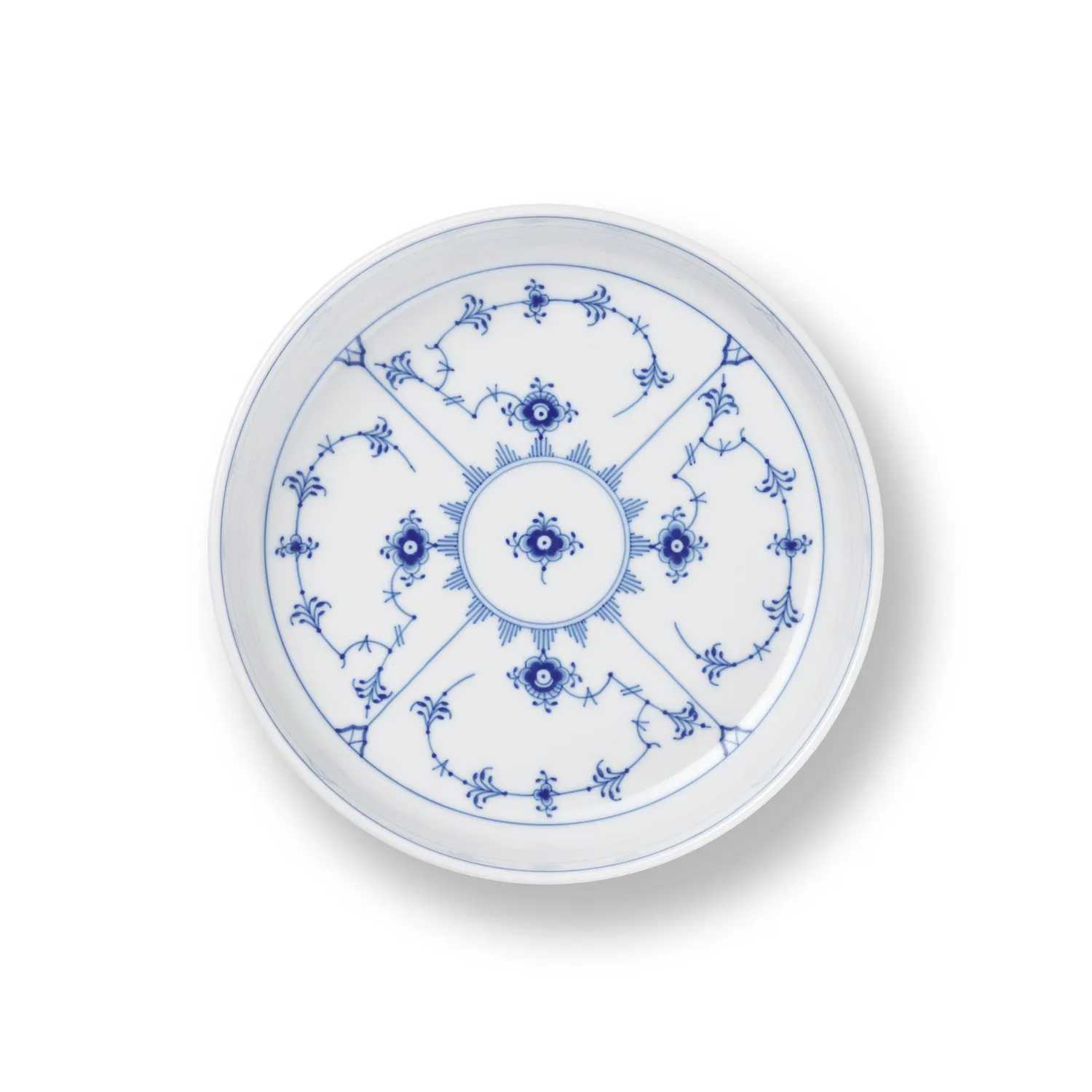 Kgl. Porcelæn Musselmalet Riflet ovnfast fad 18,5 cm