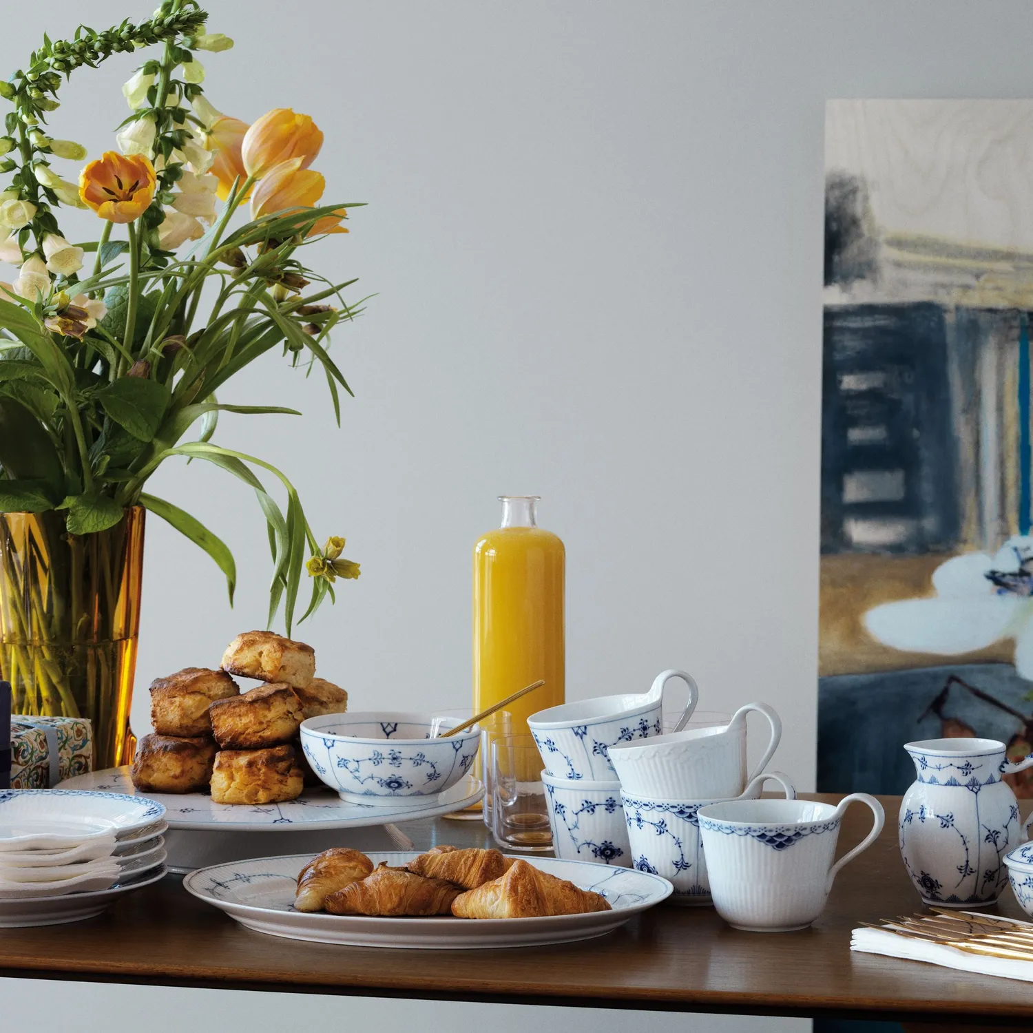 Kgl. Porcelæn Prinsesse højhankskop 33 cl blå fiskeskæl