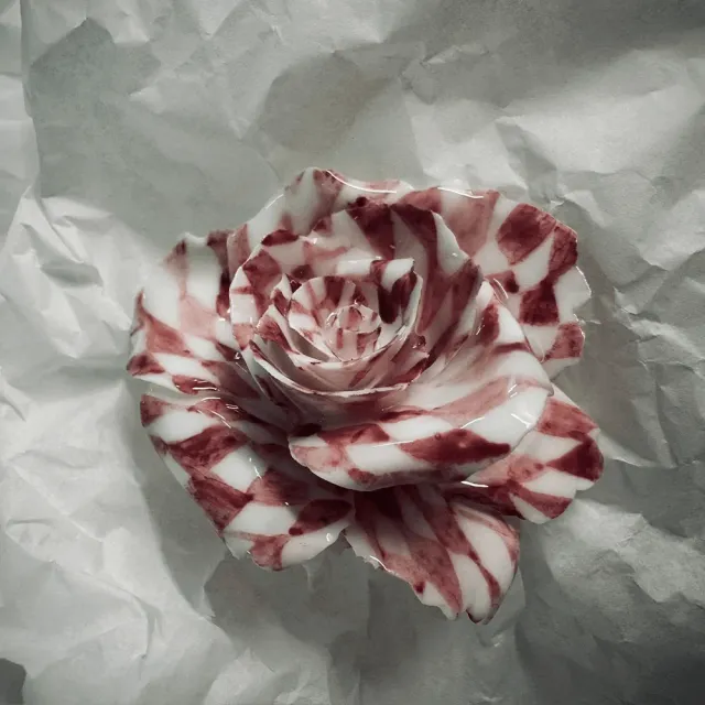 1882 Ltd Rose 8 keramikrose Large håndlavet