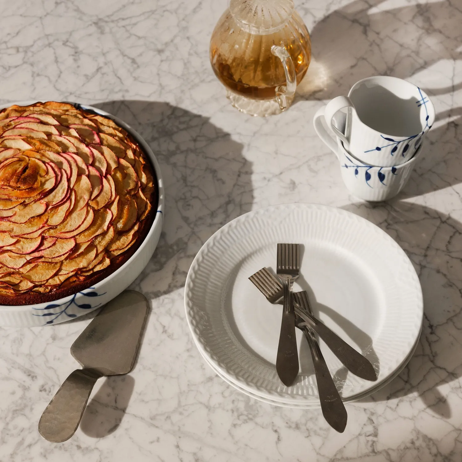Kgl. Porcelæn Hvid Halvblonde tallerken 19 cm hvid