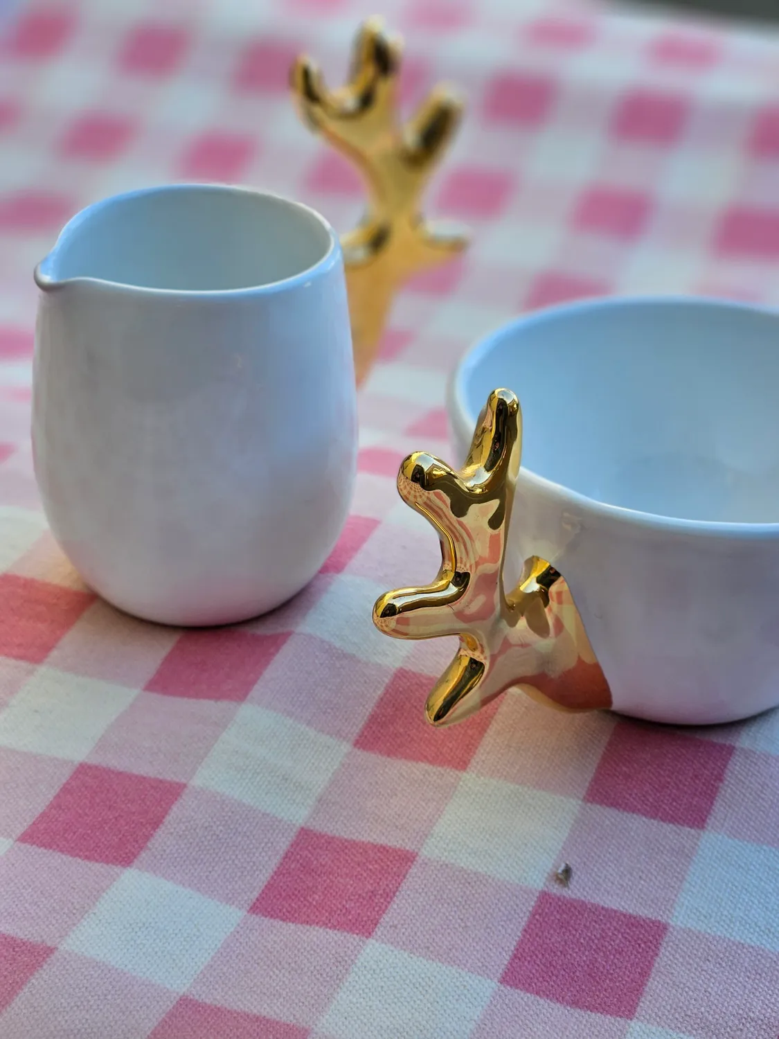 Les Ottomans espressokop i keramik med mælkekande