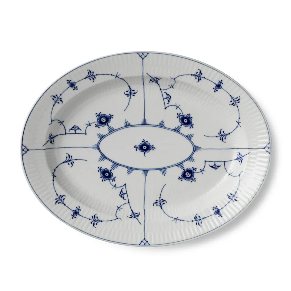 Kgl. Porcelæn Musselmalet Riflet fad 30,5 cm ovalt