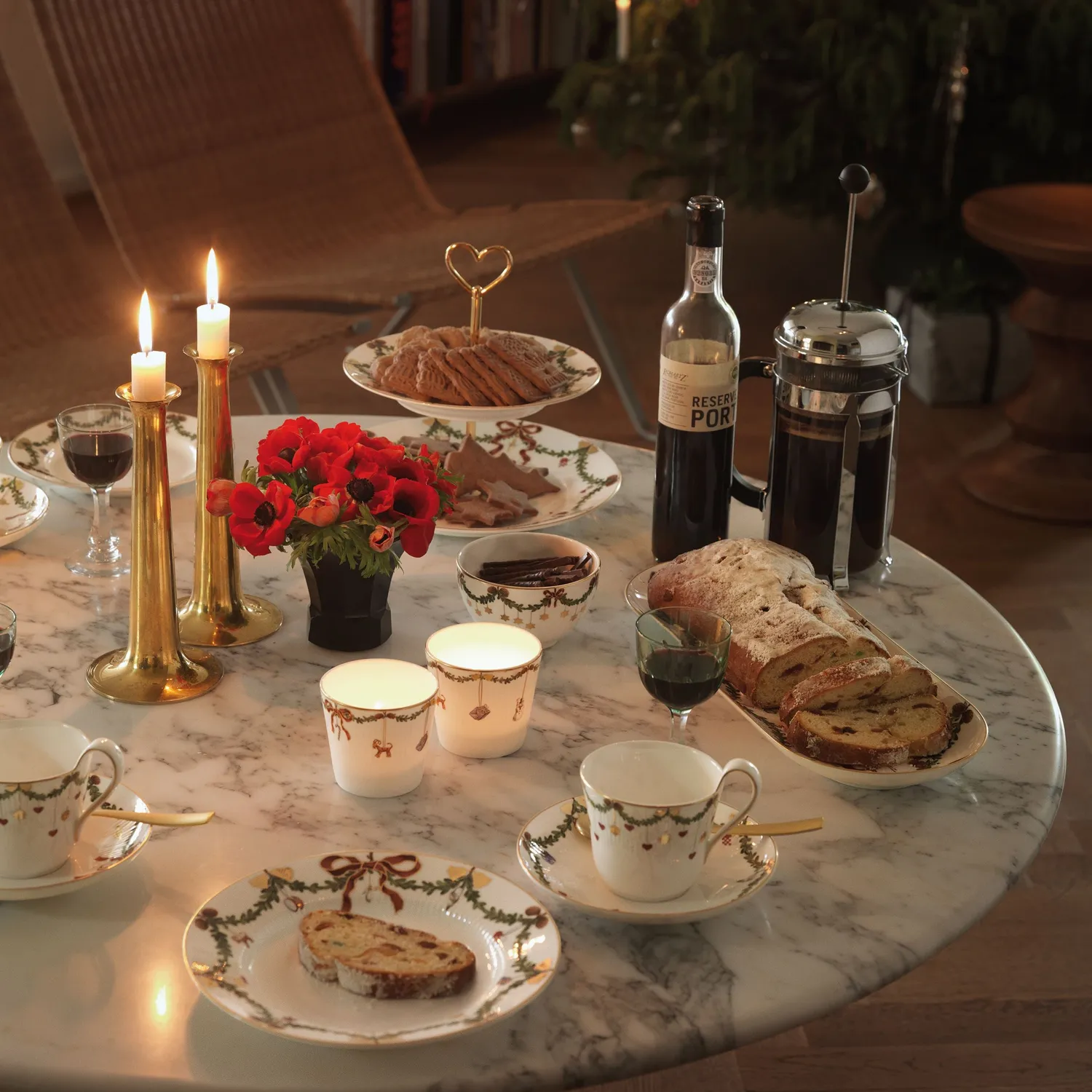 Kgl. Porcelæn Stjerne Riflet Jul étagère 2 lag kagefad