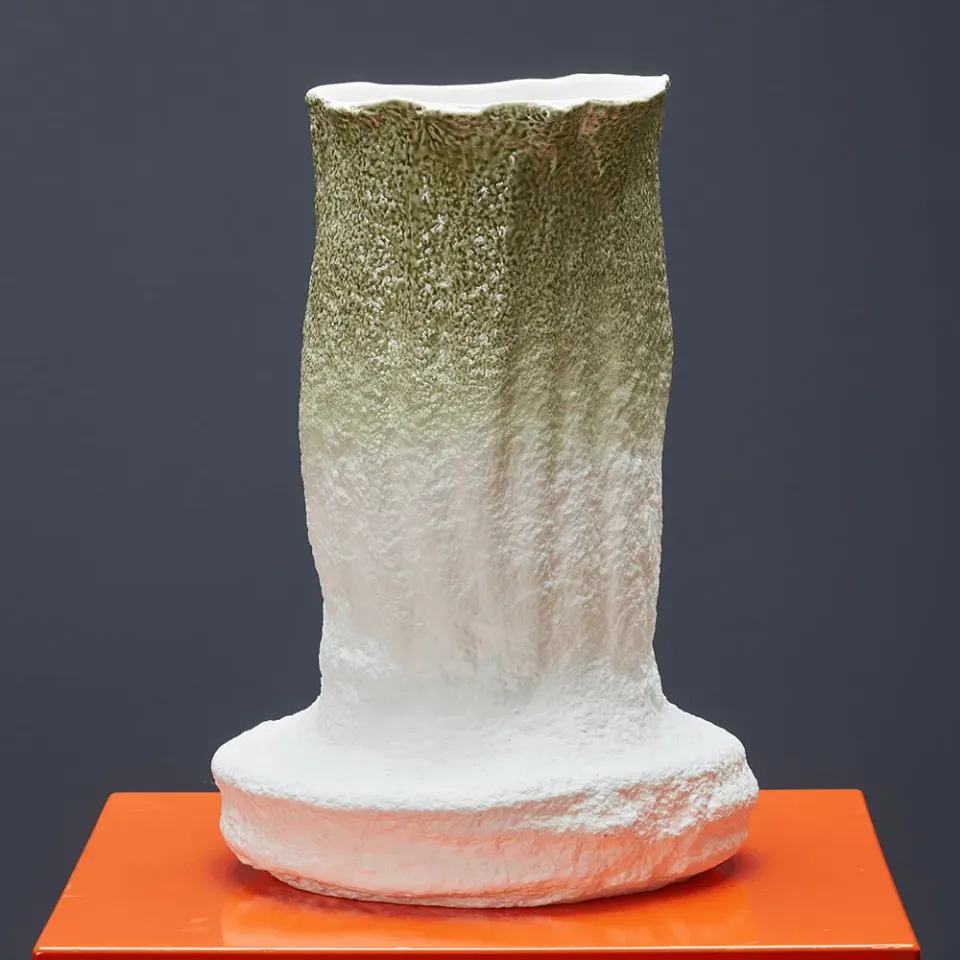 1882-Ltd Grøn vase i stentøj grøn glasur
