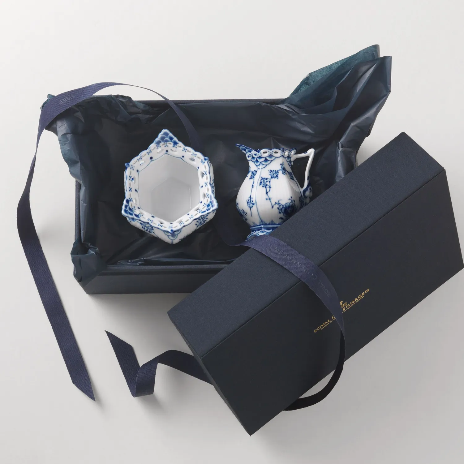 Kgl. Porcelæn Musselmalet Helblonde sukkerskål 14 cl