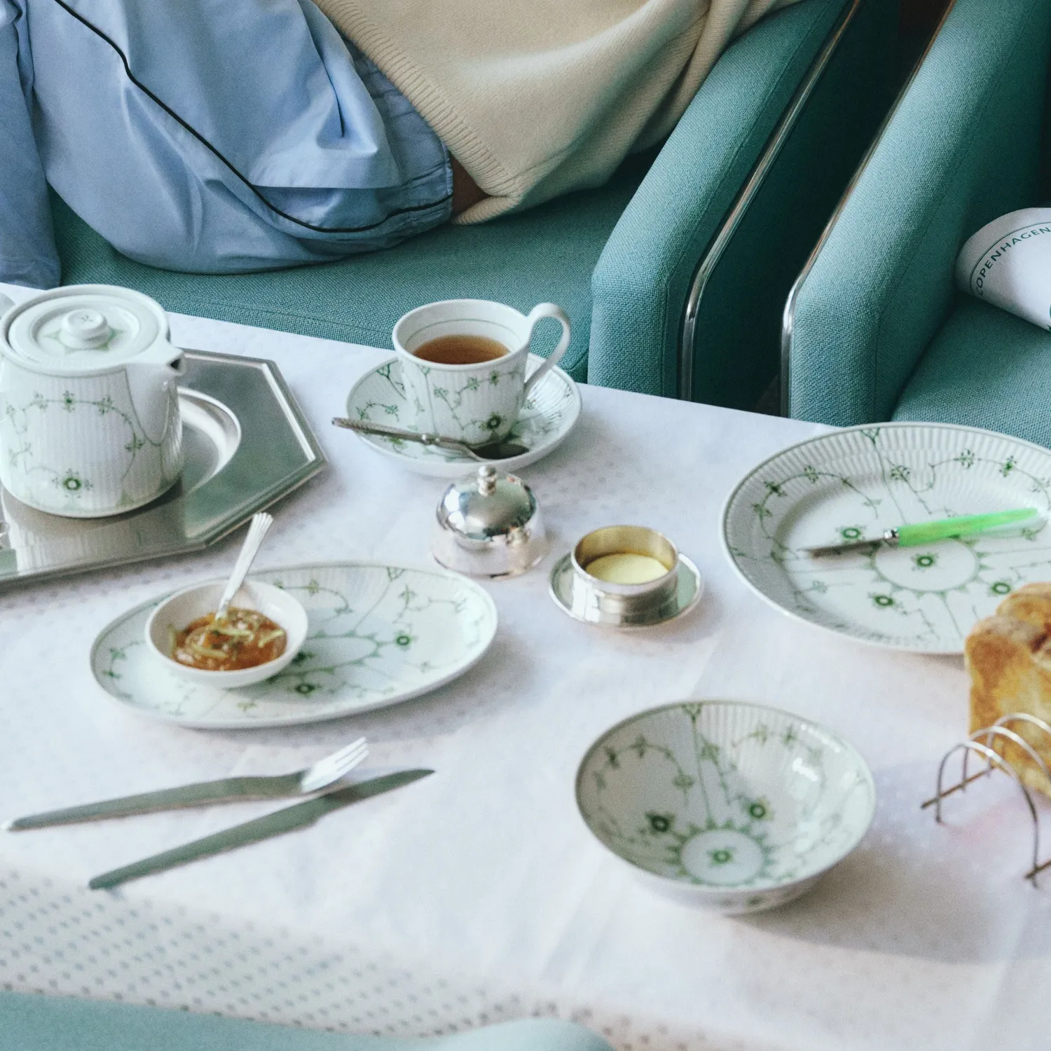 Royal Copenhagen Grøn Riflet skål 35 cl grøn porcelæn
