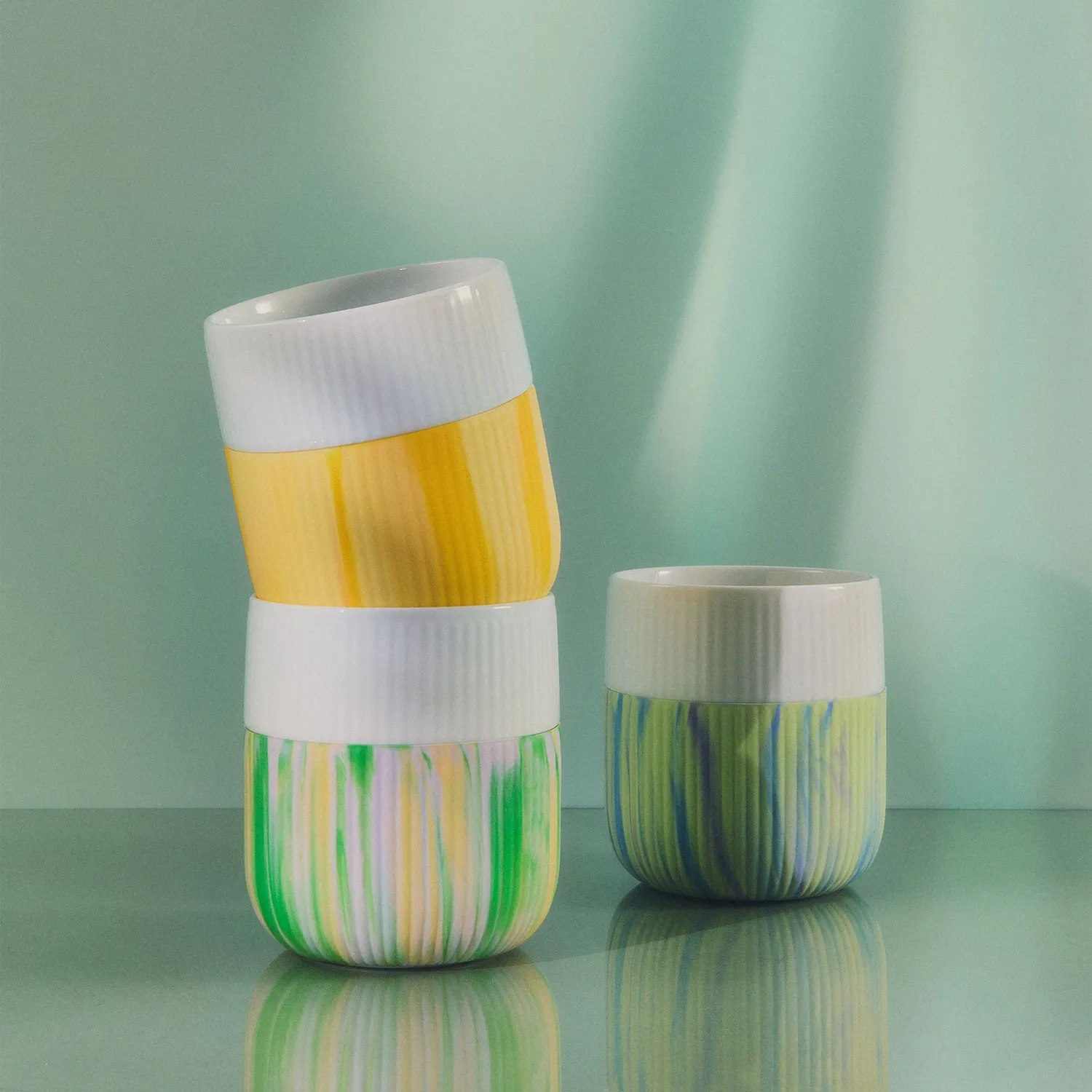 Kgl. Porcelæn Riflet Contrast krus 35 cl Northern Lights