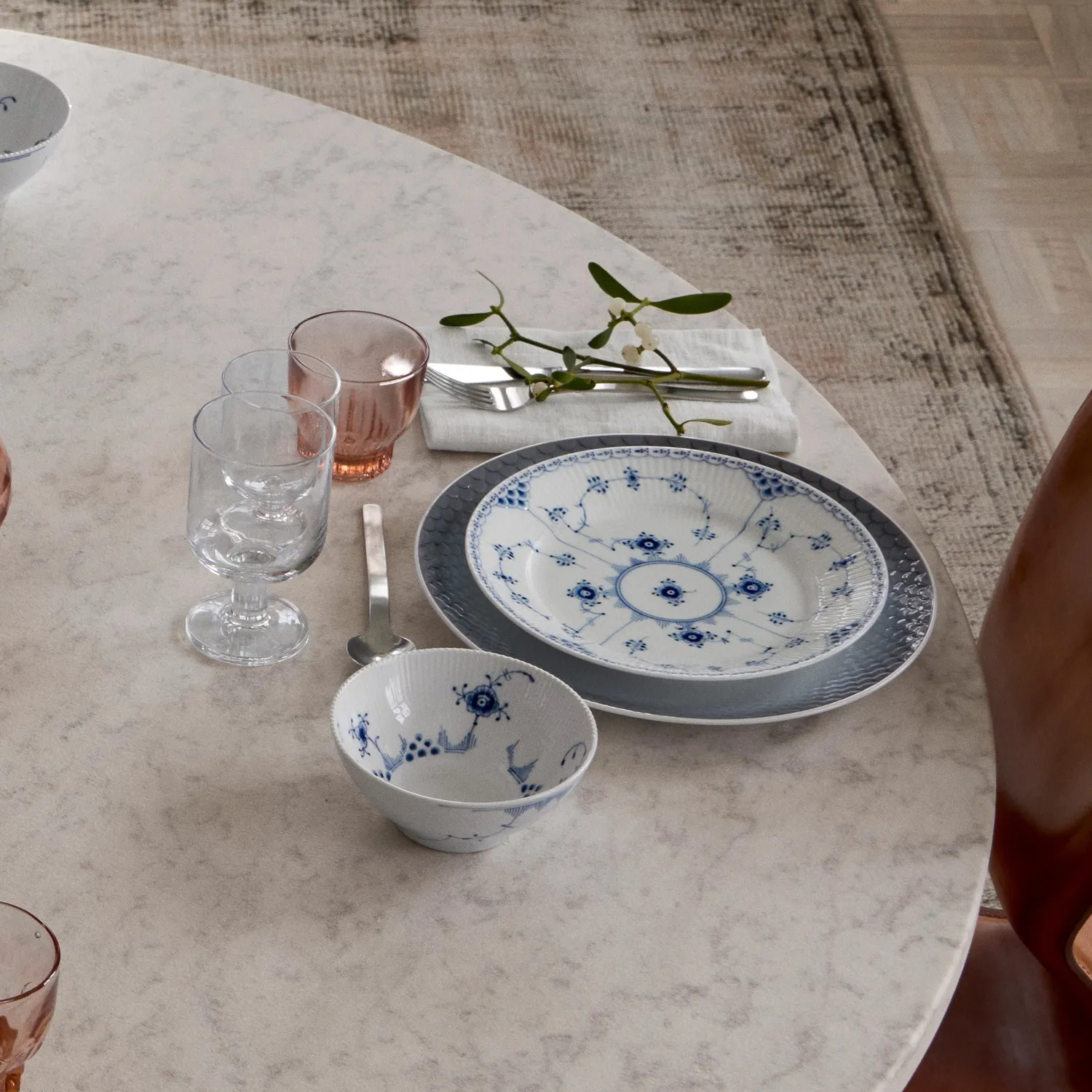 Royal Copenhagen Blå Elements skål 30 cl håndmalet