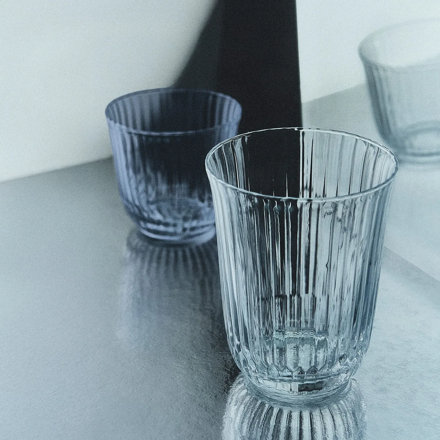 Kgl. Porcelæn Waves vandglas blå 20 cl 2 stk.