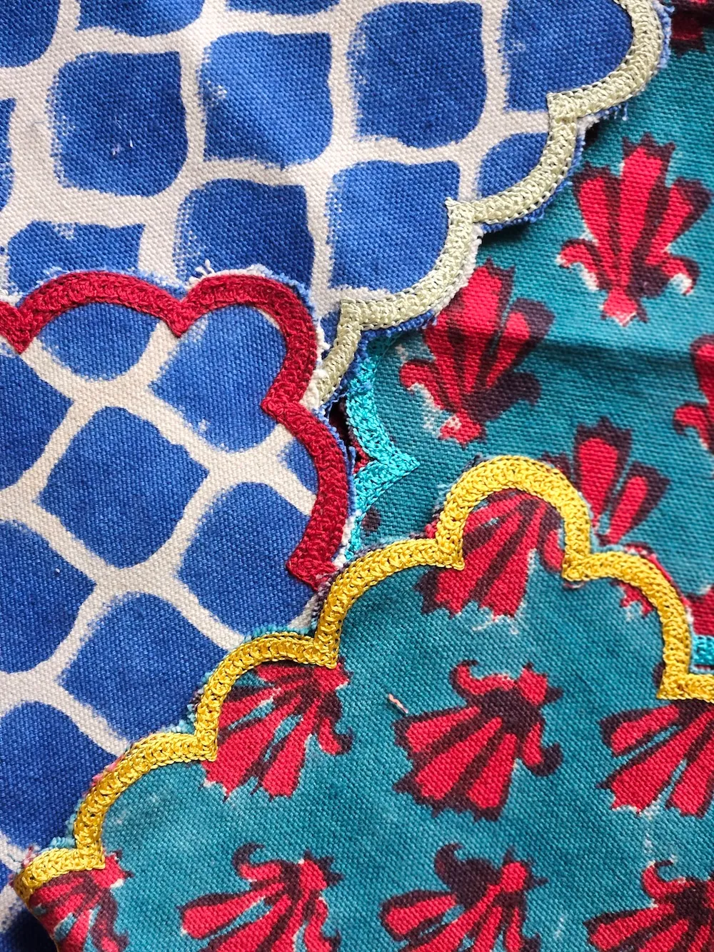 Les Ottomans Ikat bordskåner 4 stk – bomuld med broderi