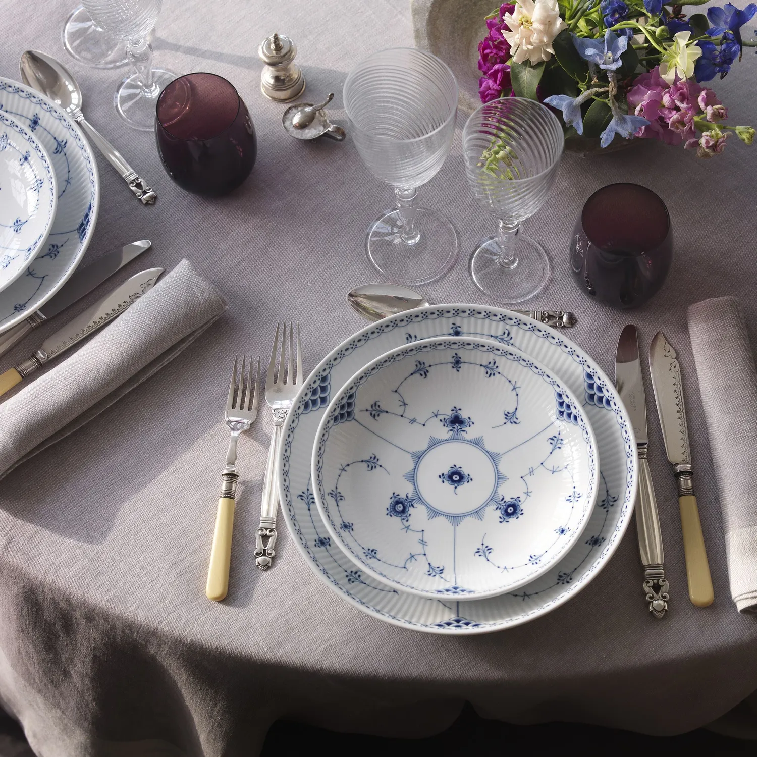 Royal Copenhagen Halvblonde tallerken coupe 20 cm musselmalet