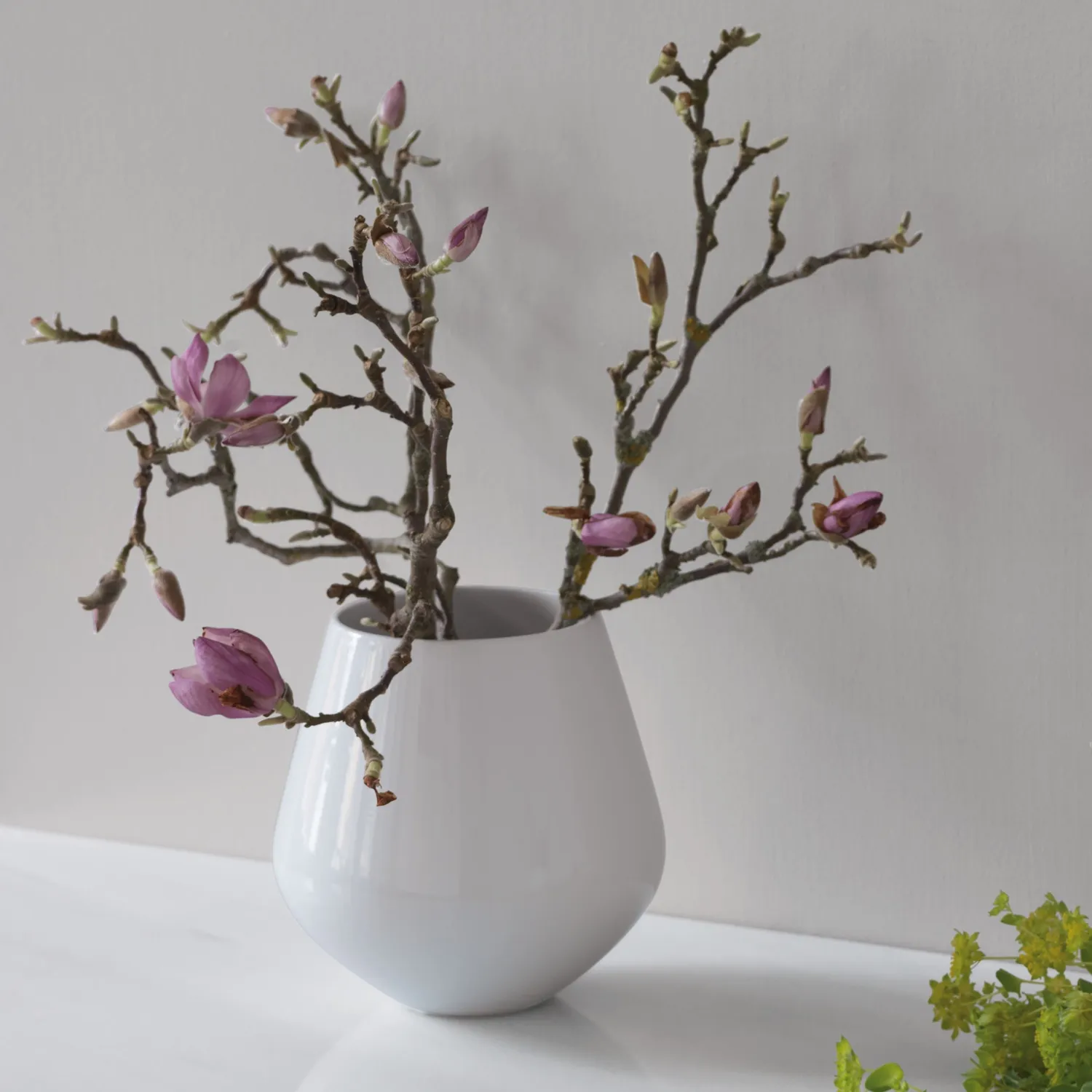 Kgl. Porcelæn Hvid Riflet vase 20,5 cm hvid