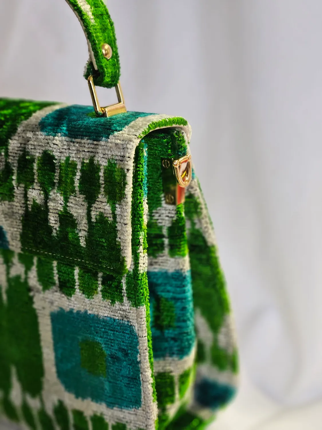 Les Ottomans Piccola #18 tote silkefløjl