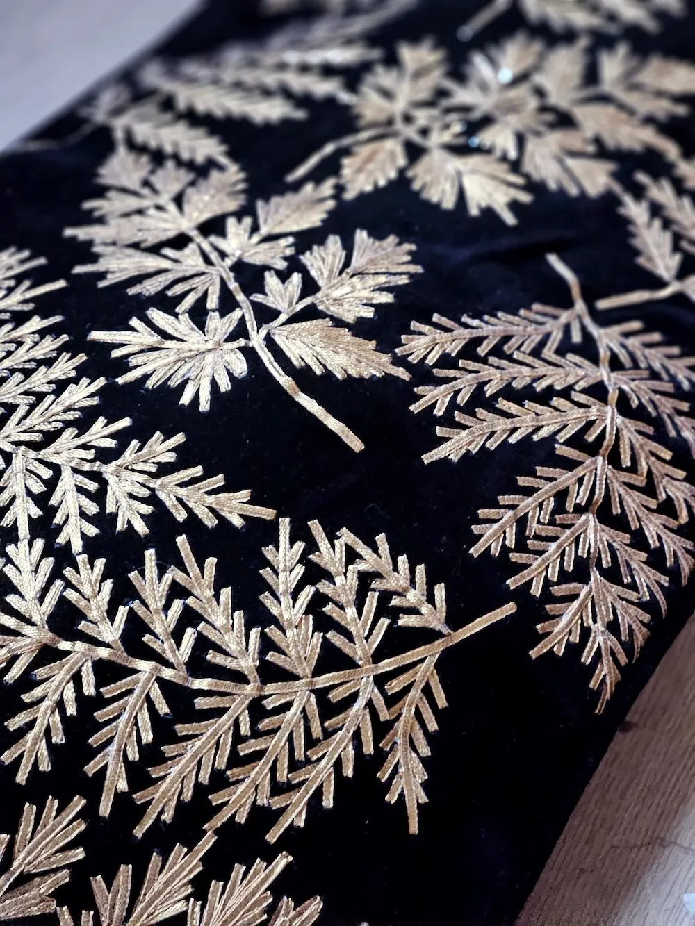 Les Ottomans SALE-EBC108 pudebetræk velour broderet