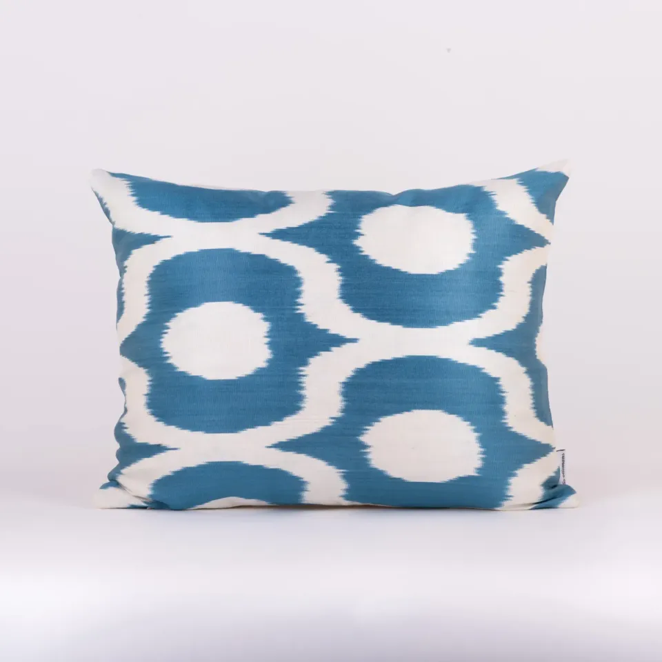 Les Ottomans Ikat S341 pudebetræk silke