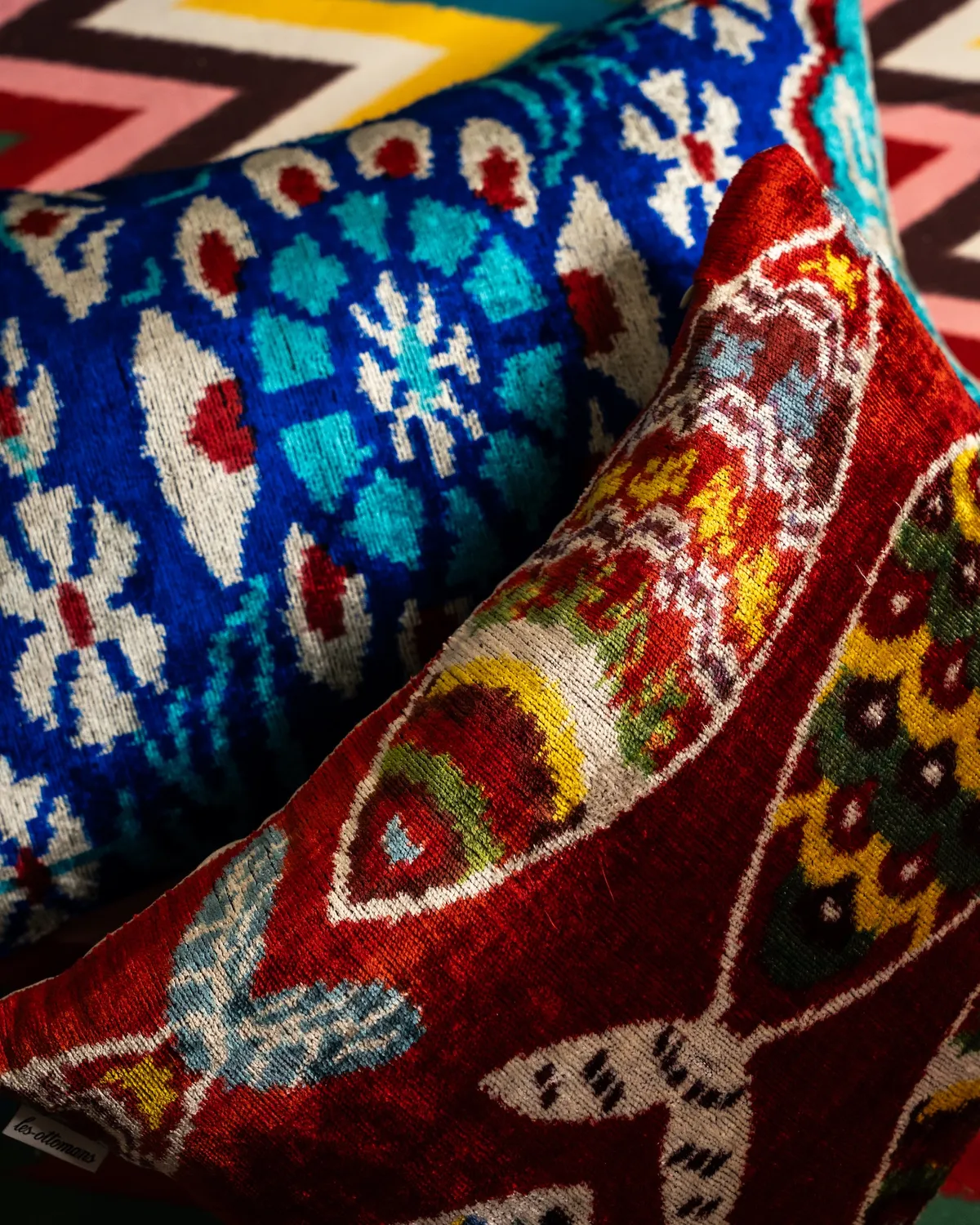 Les Ottomans V501 pudebetræk silkefløjl ikat