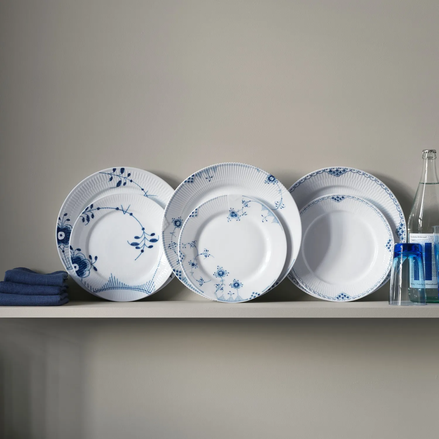 Kgl. Porcelæn Blå Mega Riflet tallerken 22 cm 2 stk nr. 2