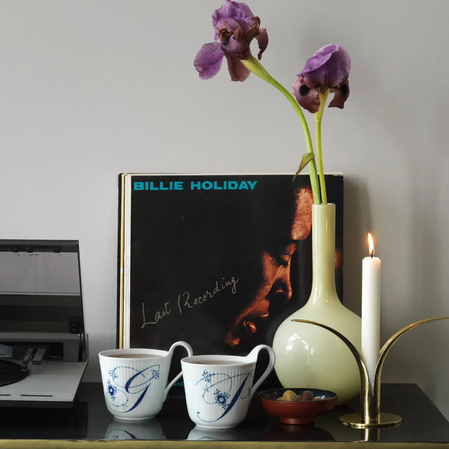Royal Copenhagen Alfabet kop P 33 cl højhank