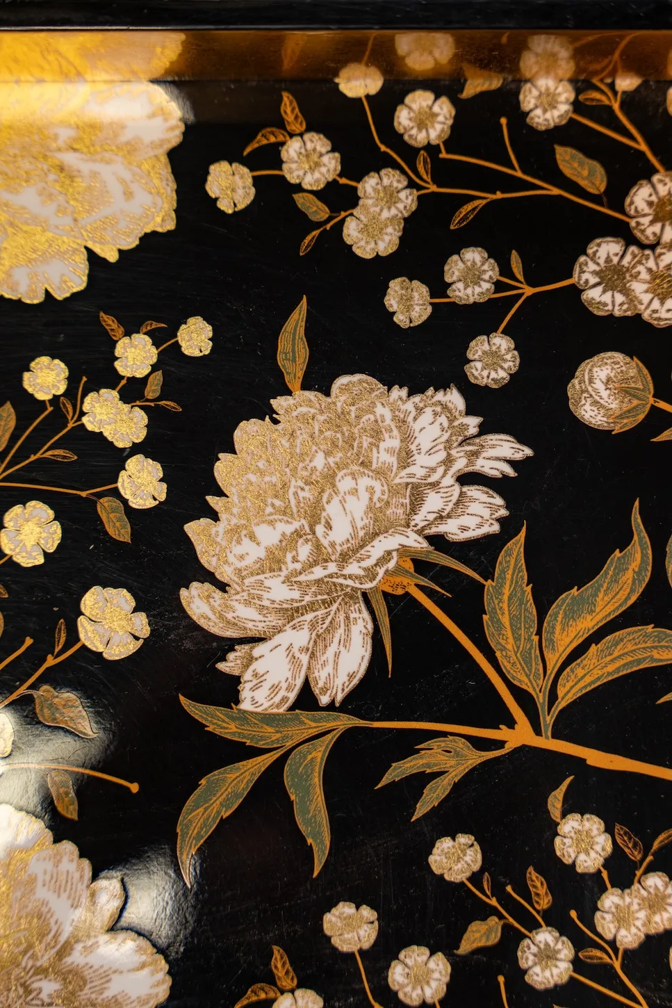 Les Ottomans LT04 bakke lakeret træ blomstret
