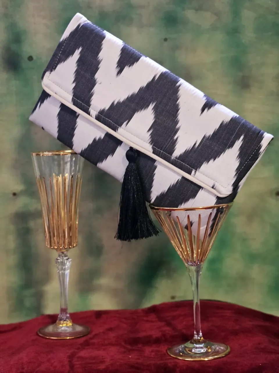 Les Ottomans Ikat 28 clutch festtaske