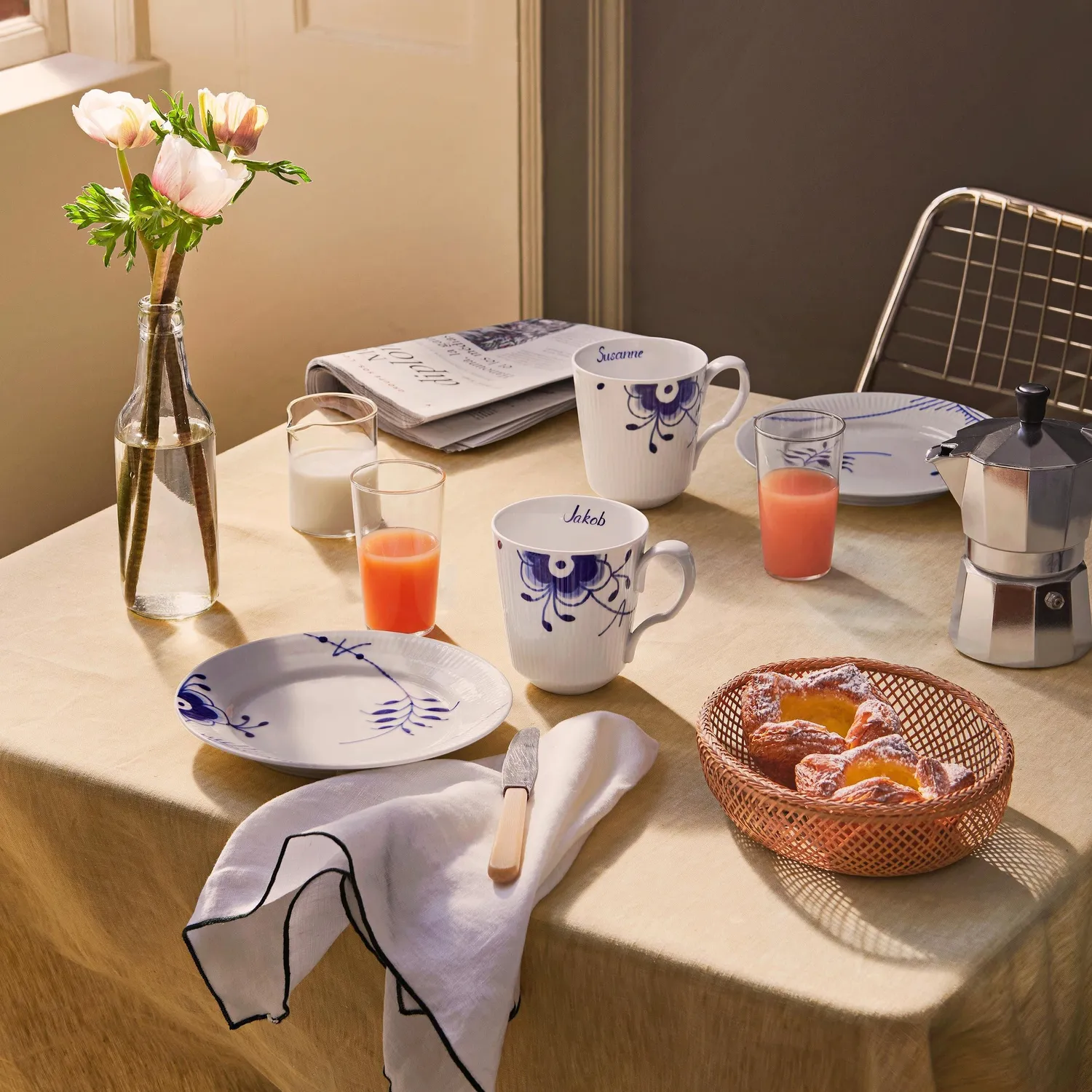 Kgl. Porcelæn Blå Mega Riflet kop Bespoke 38 cl 2 stk