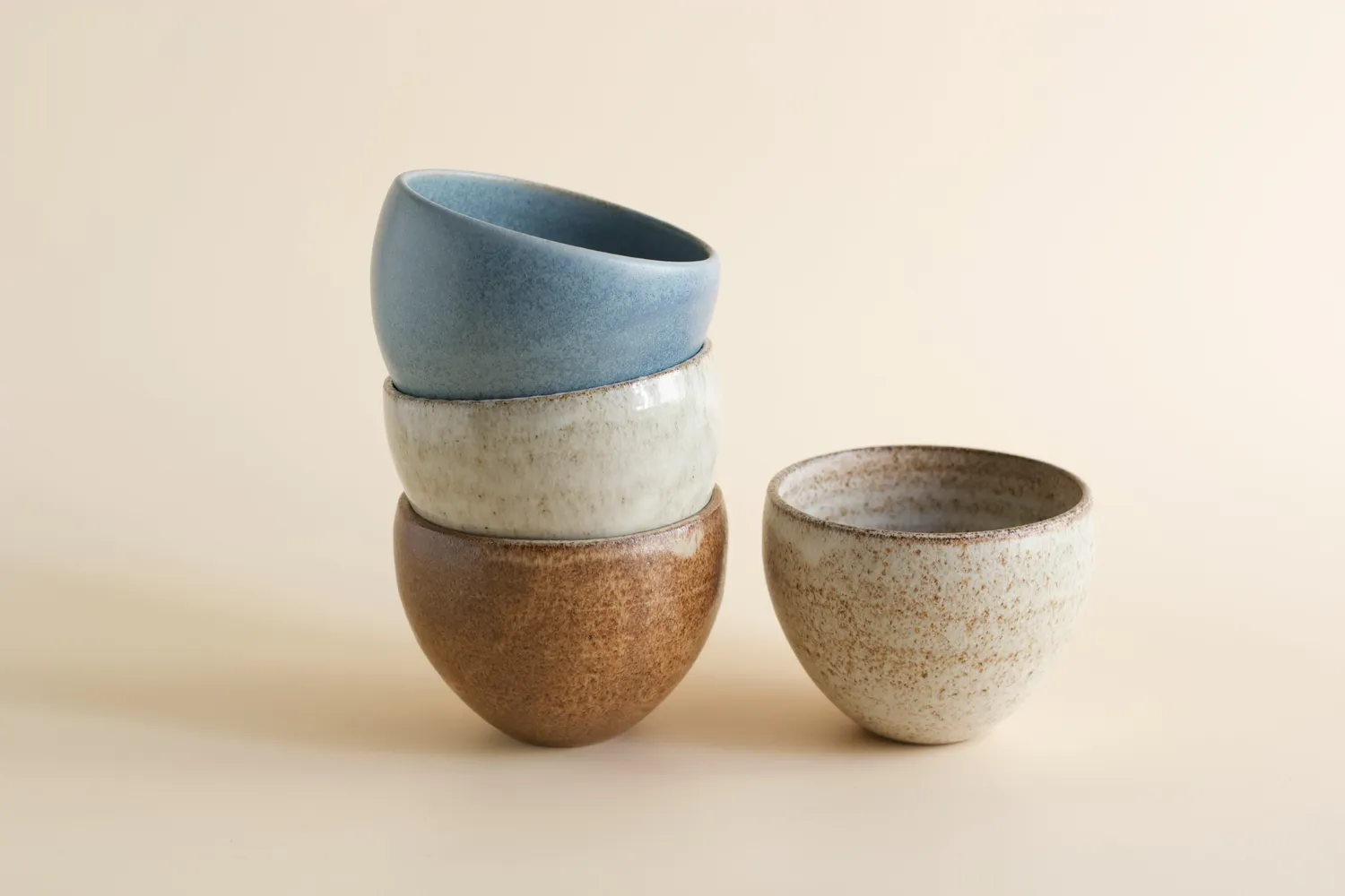 Odd Boys Ceramic Odd Personal Size Cup kop Floating White håndlavet